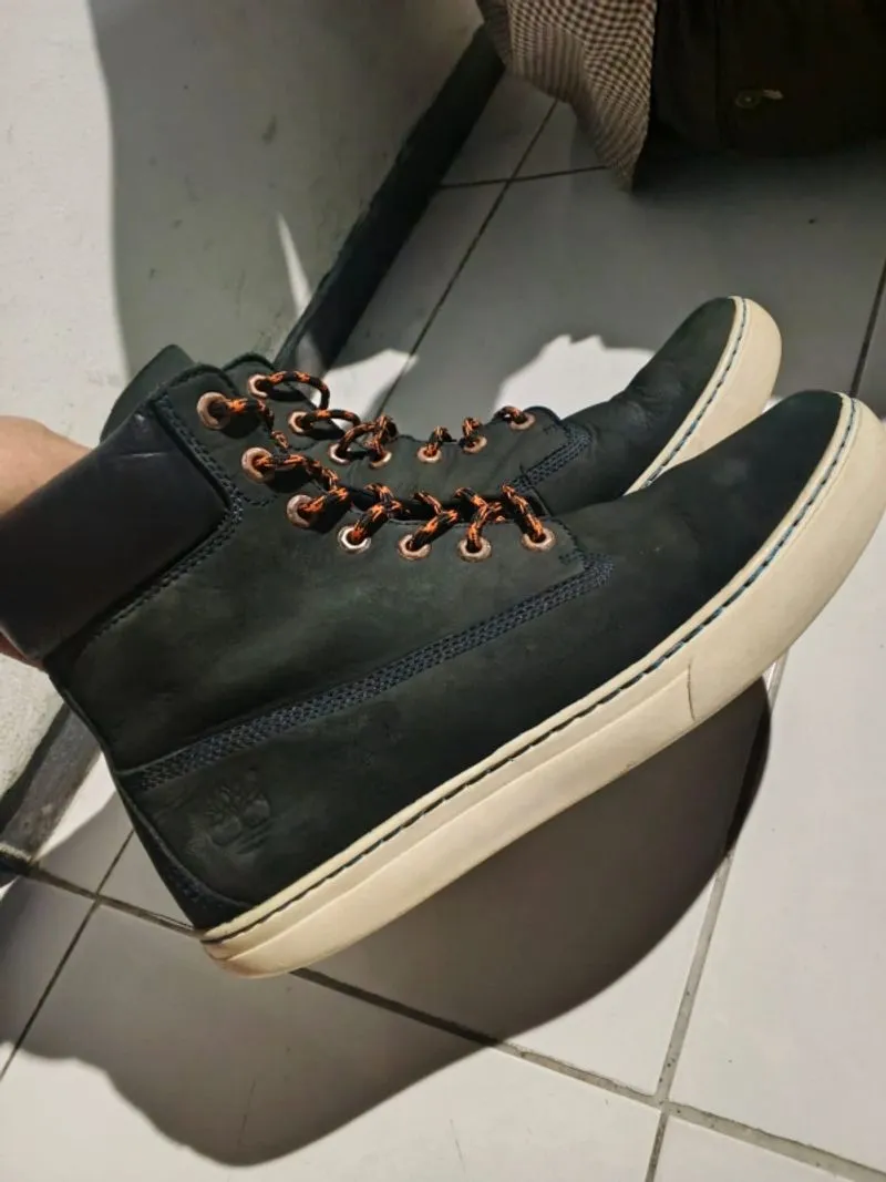 Sepatu Timberland  photo 1