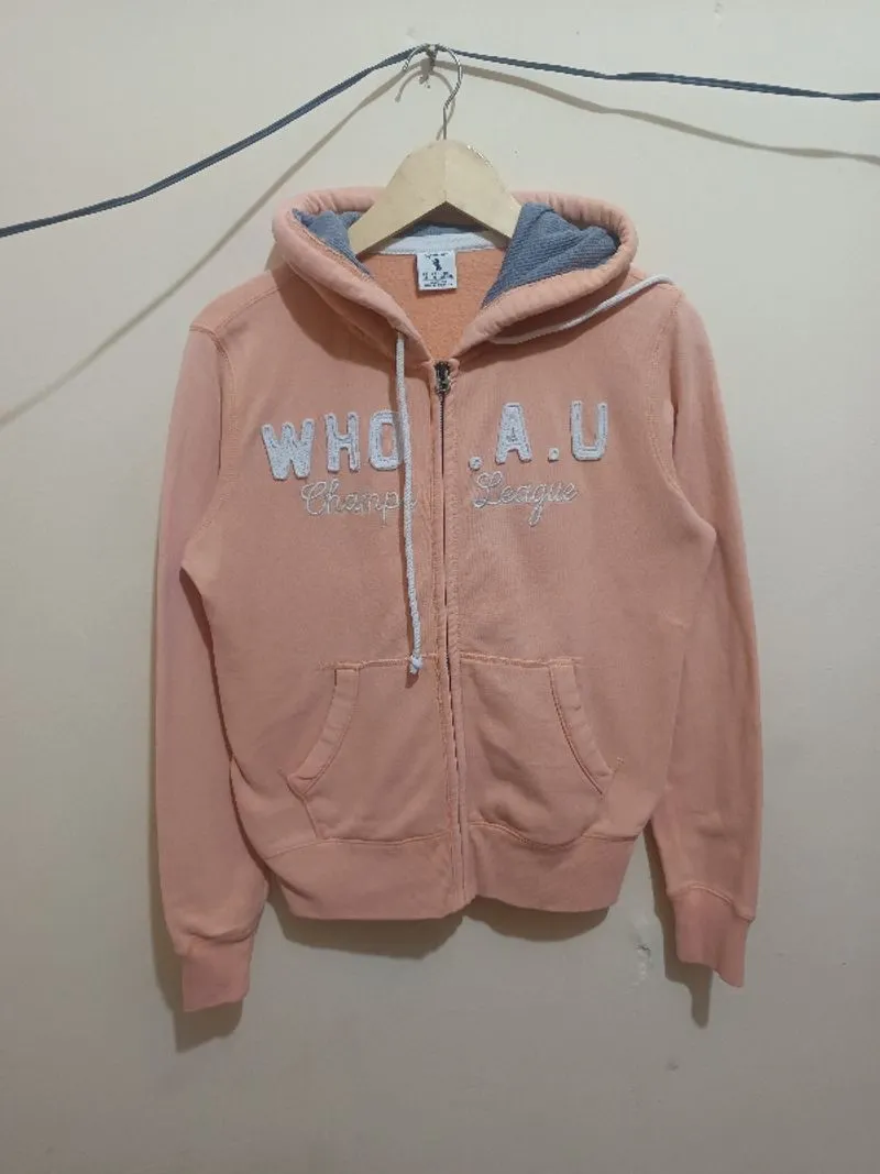 ZIPPER HOODIE WHO photo 1