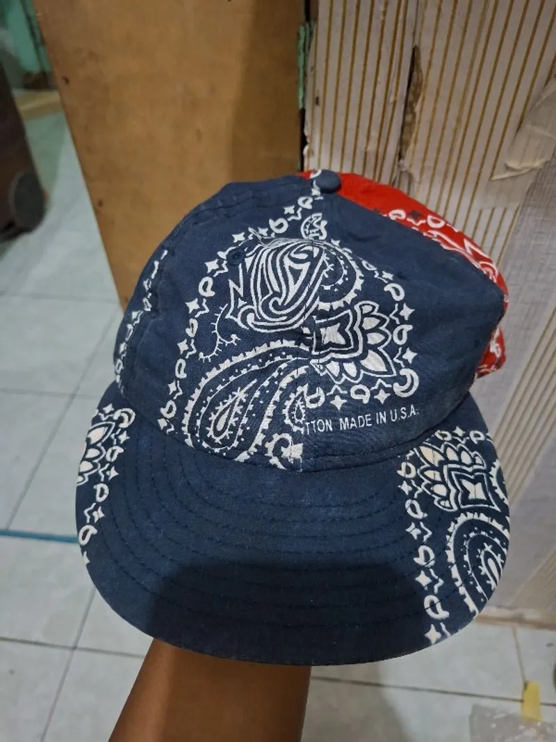 Topi era bandana photo 1