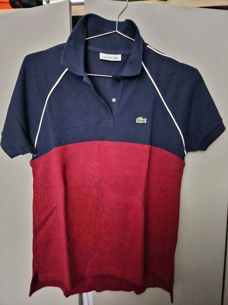 Polo Shirt Lacoste Wanita - Original photo 1
