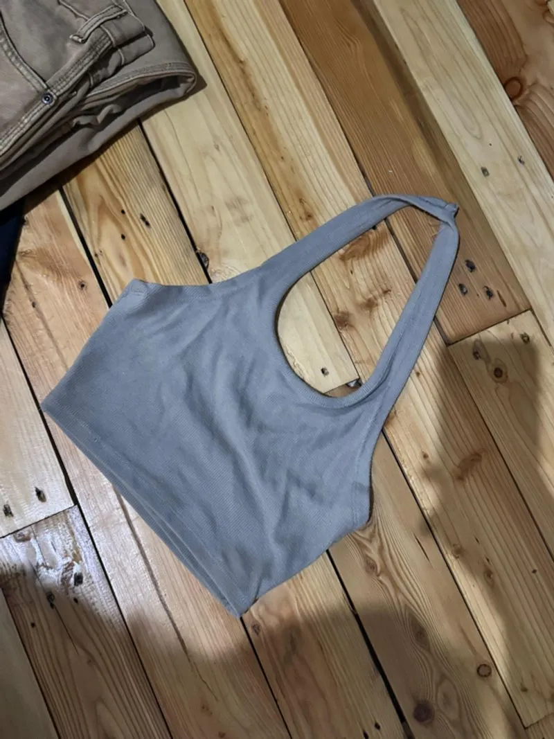 Crop top Wanita gray photo 1