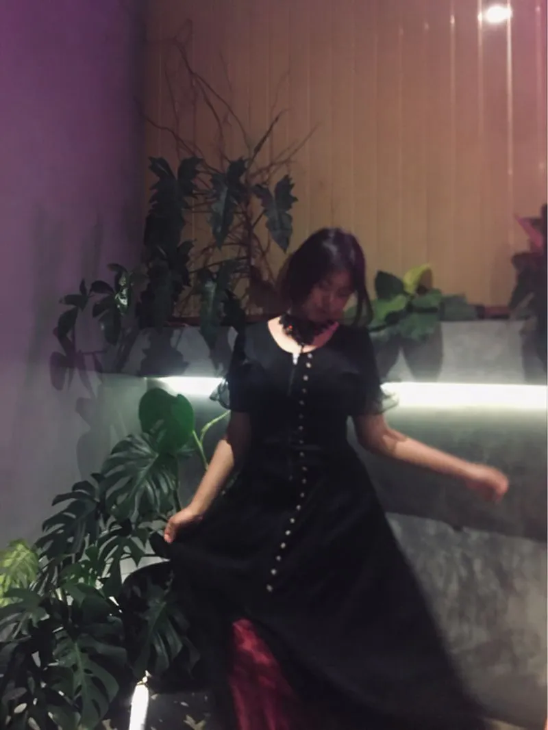 dress helena mcr photo 1