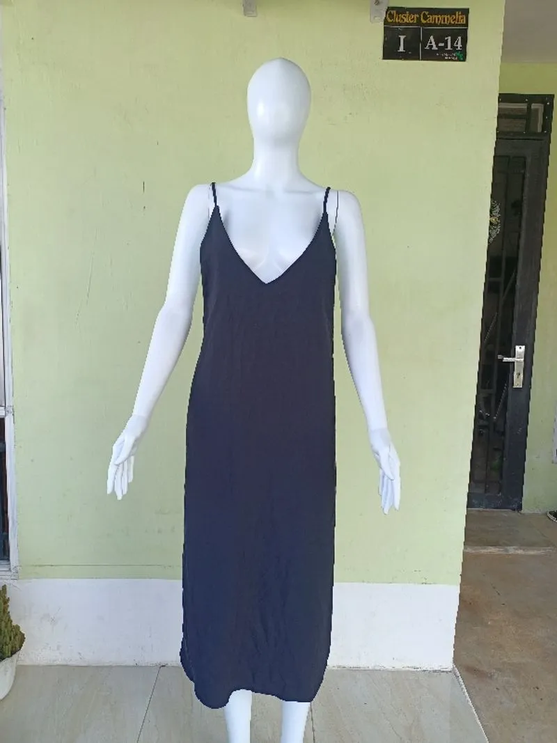 DRESS OVERALL HITAM photo 1