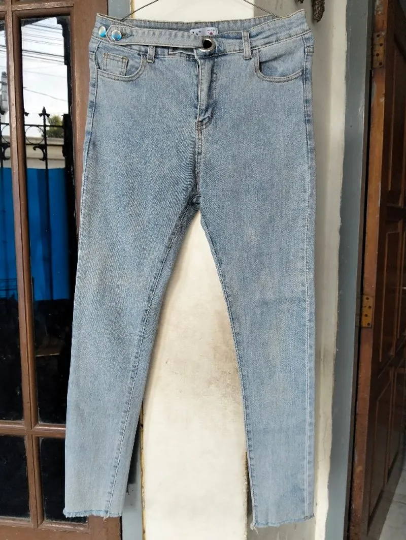 jeans photo 1