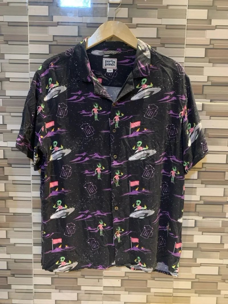 party pants shirt alien aop made in usa size L 75x60 photo 1