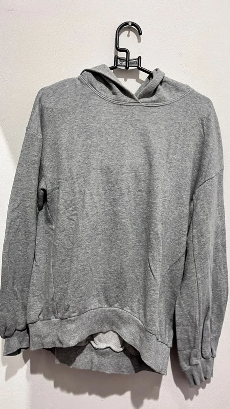 Sweater photo 1