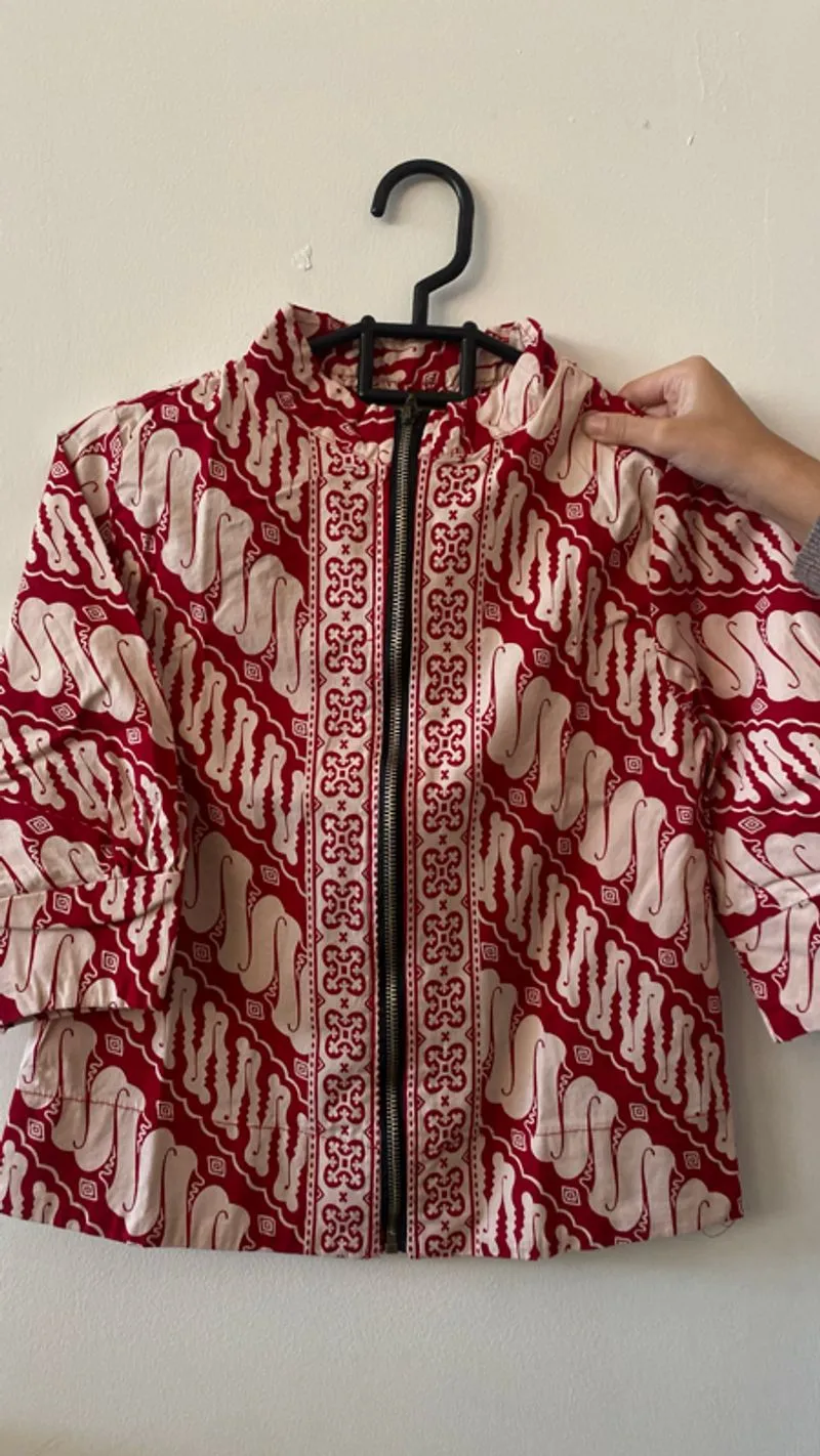 Blouse batik no brand photo 1