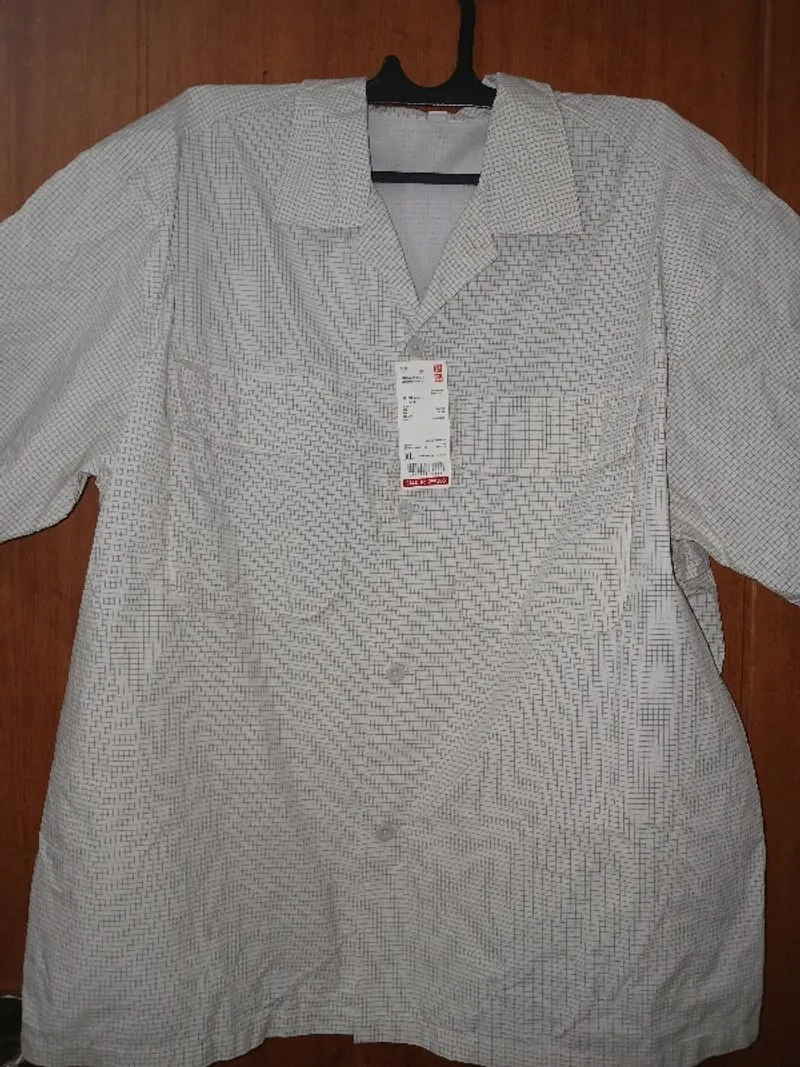 Uniqlo Utility Short Sleeve Shirt photo 1
