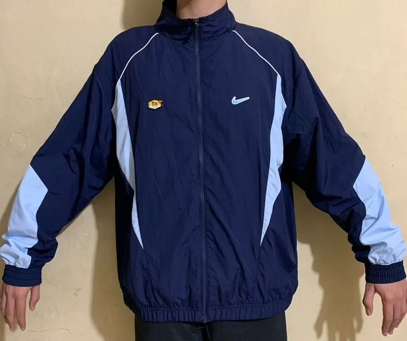 Jaket nike TN photo 1