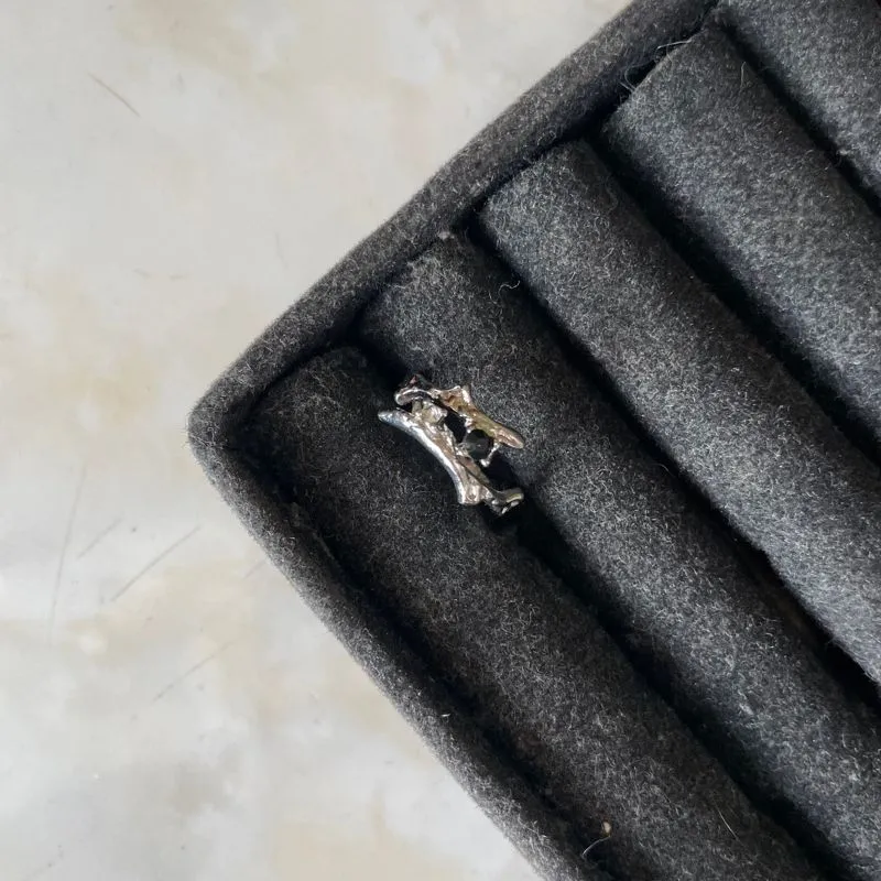 CINCIN UNISEX photo 1