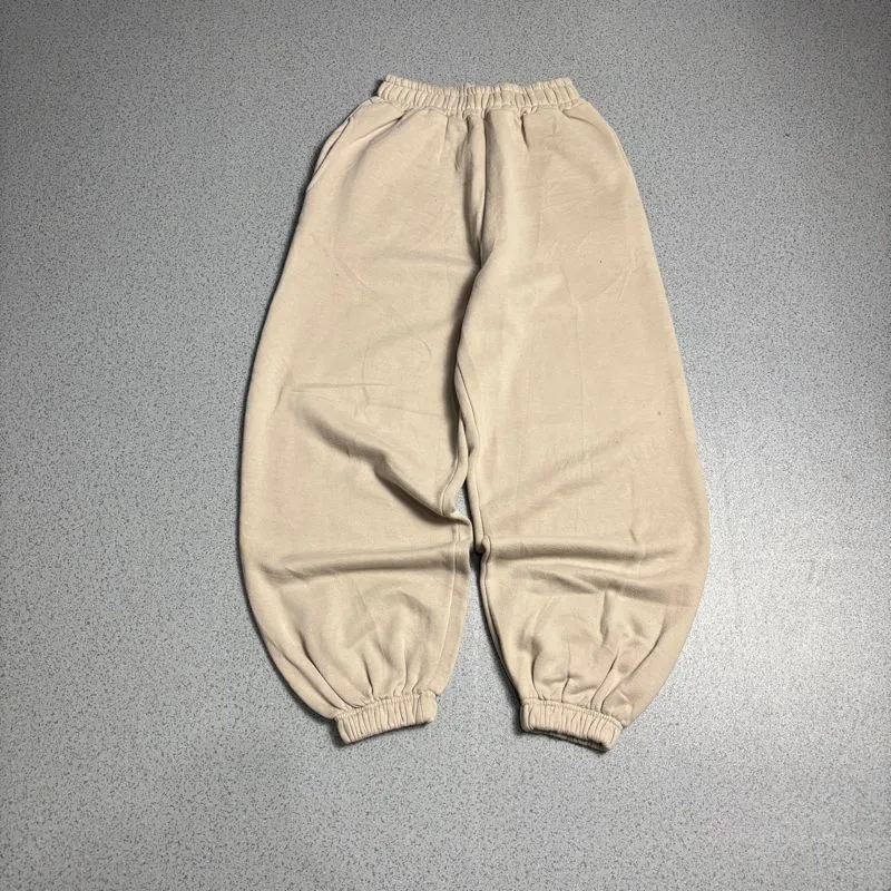 baggy sweatpants photo 1