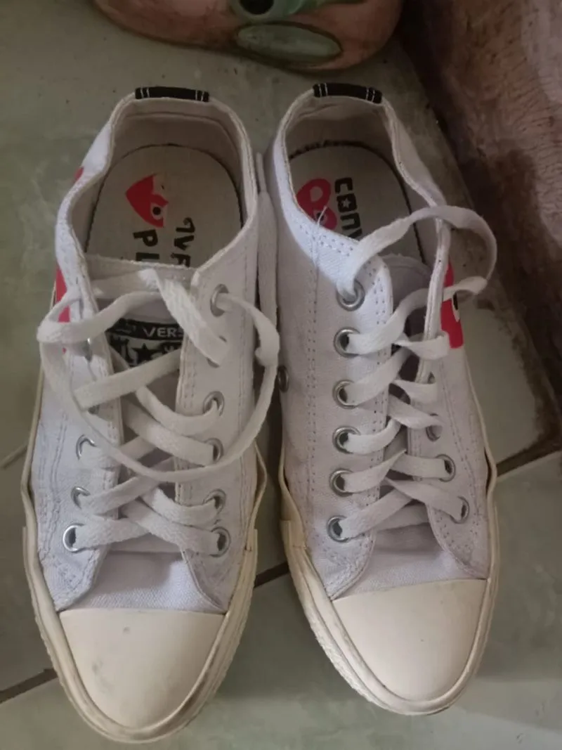 converse  photo 1