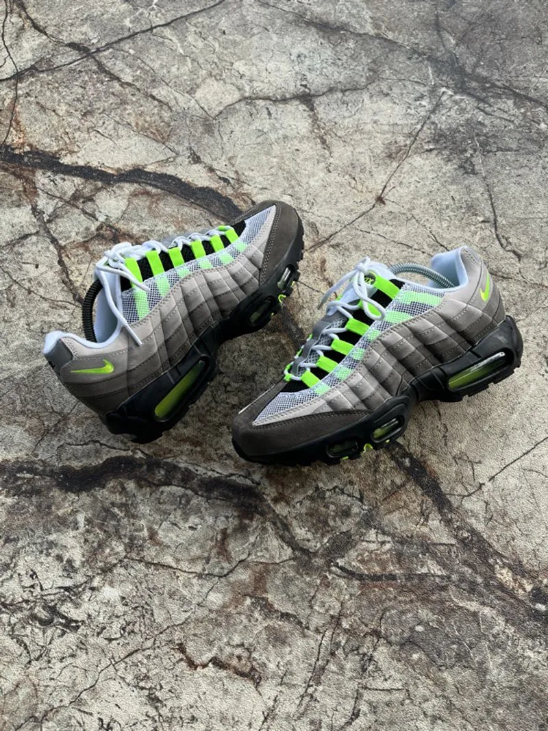 NIKE AIR MAX 95 photo 1