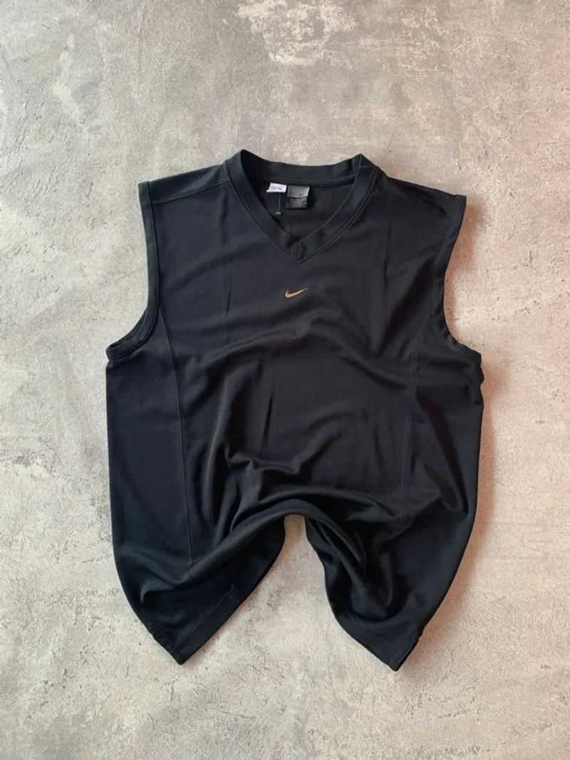 Nike Center Logo Basketball jersey photo 1