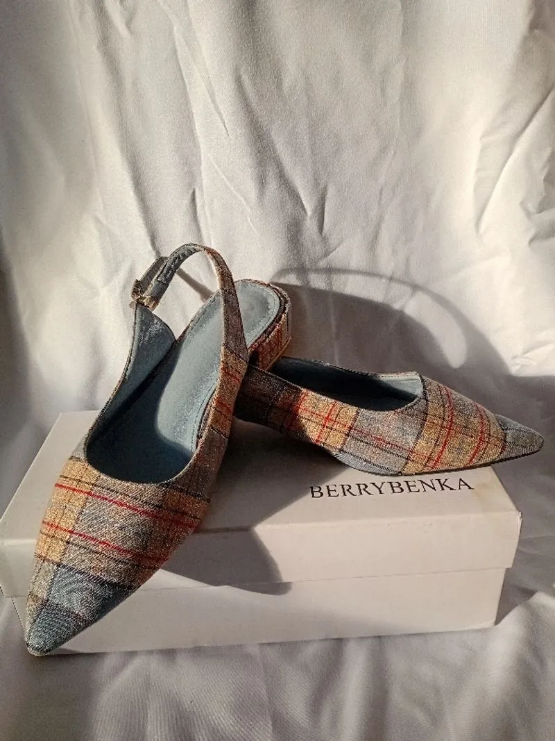 Berrybenka Heels Biru Motif Plaid photo 1