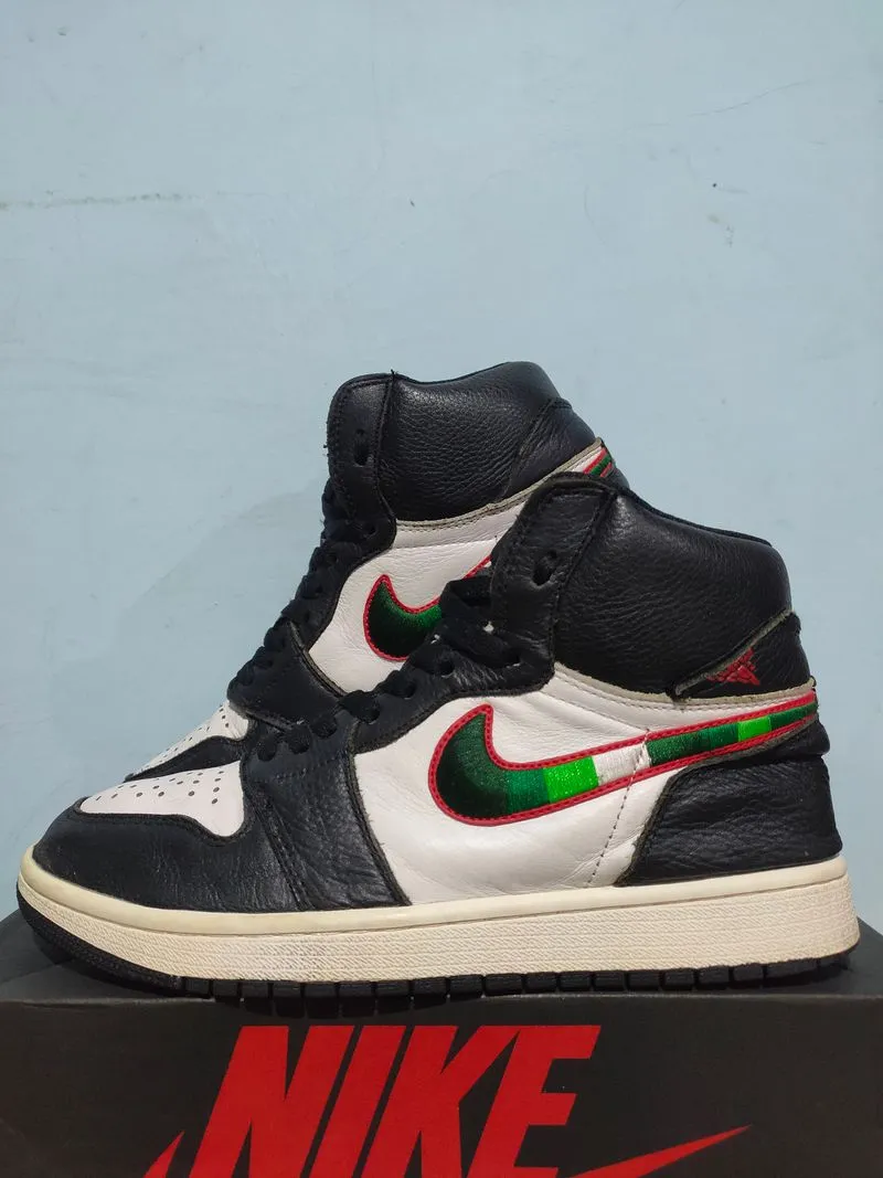 Nike Air Jordan Sportswear Casual Sneakers Pria white black photo 1