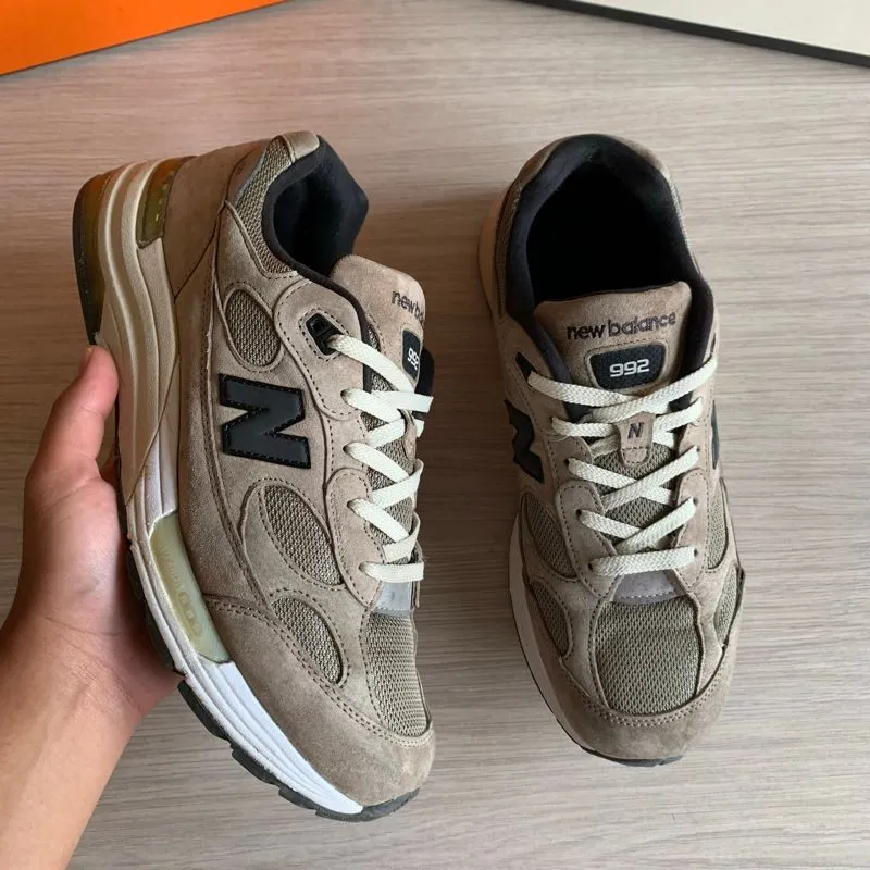 NEW BALANCE 992 MADE IN USE SIZE 45.5 photo 1