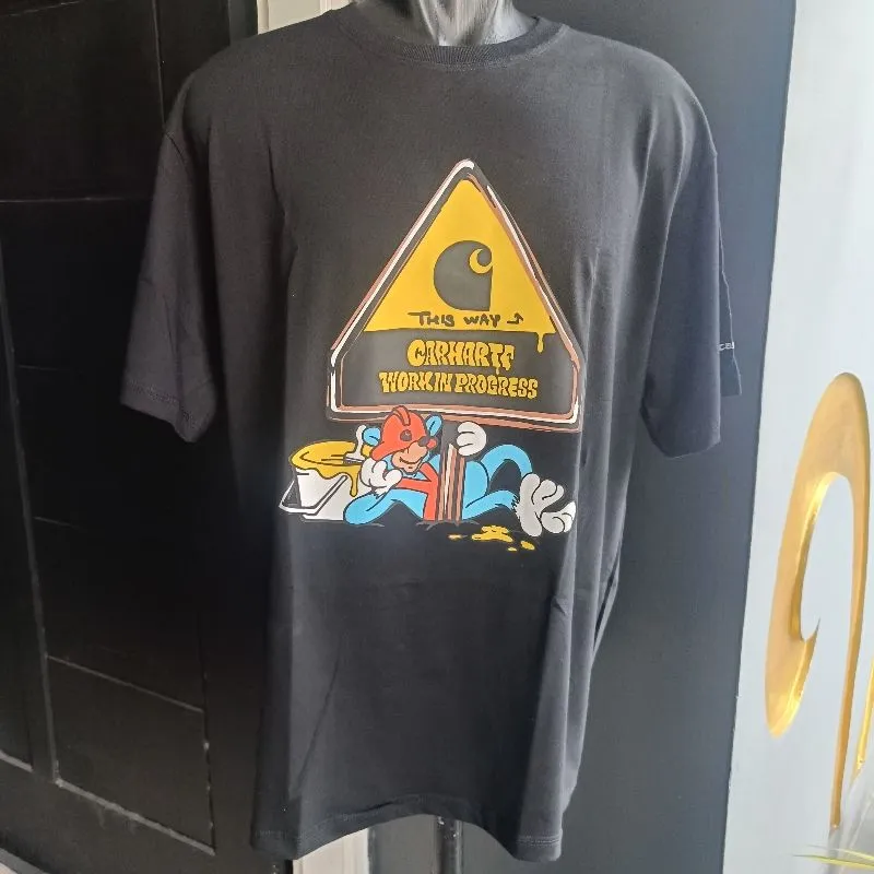 Carhartt WIP T Shirt pria Baju kaos pria hitam  photo 1
