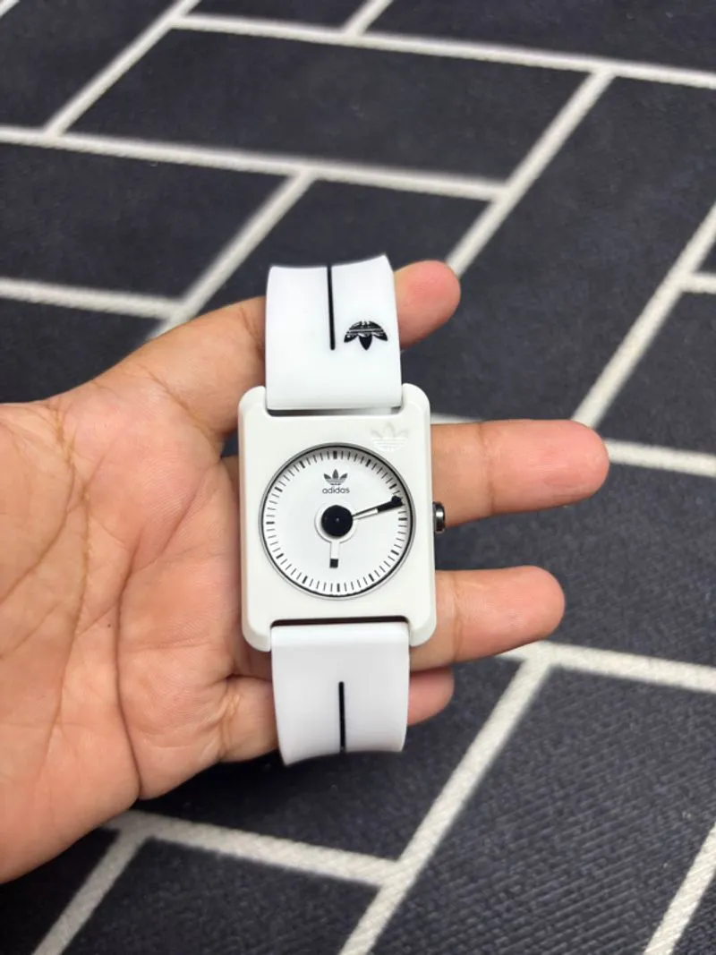 JAM ADIDAS HITAM PUTIH photo 1