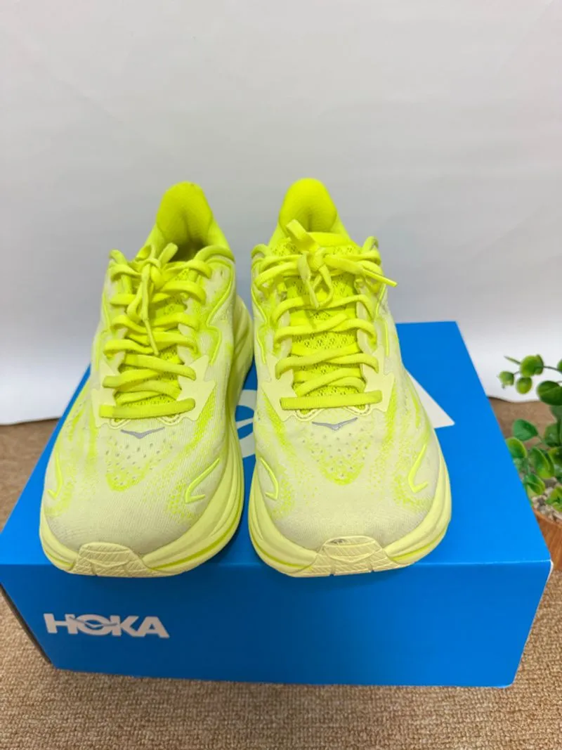 PRE🤎 HOKA CLIFTON 10 – NEON CITRUS/SUNLIGHT – ORIGINAL  photo 1