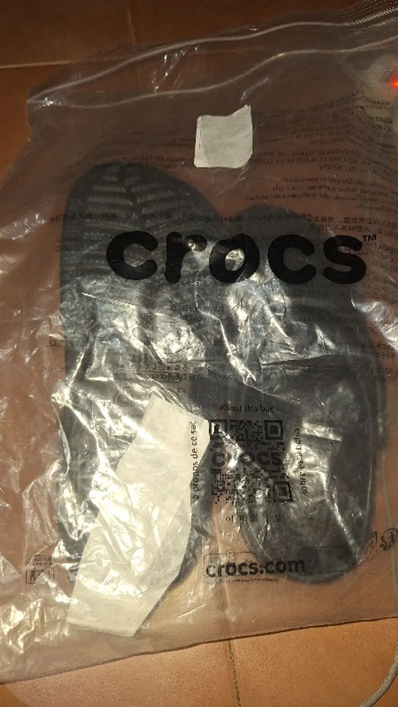 Crocs original Store photo 1