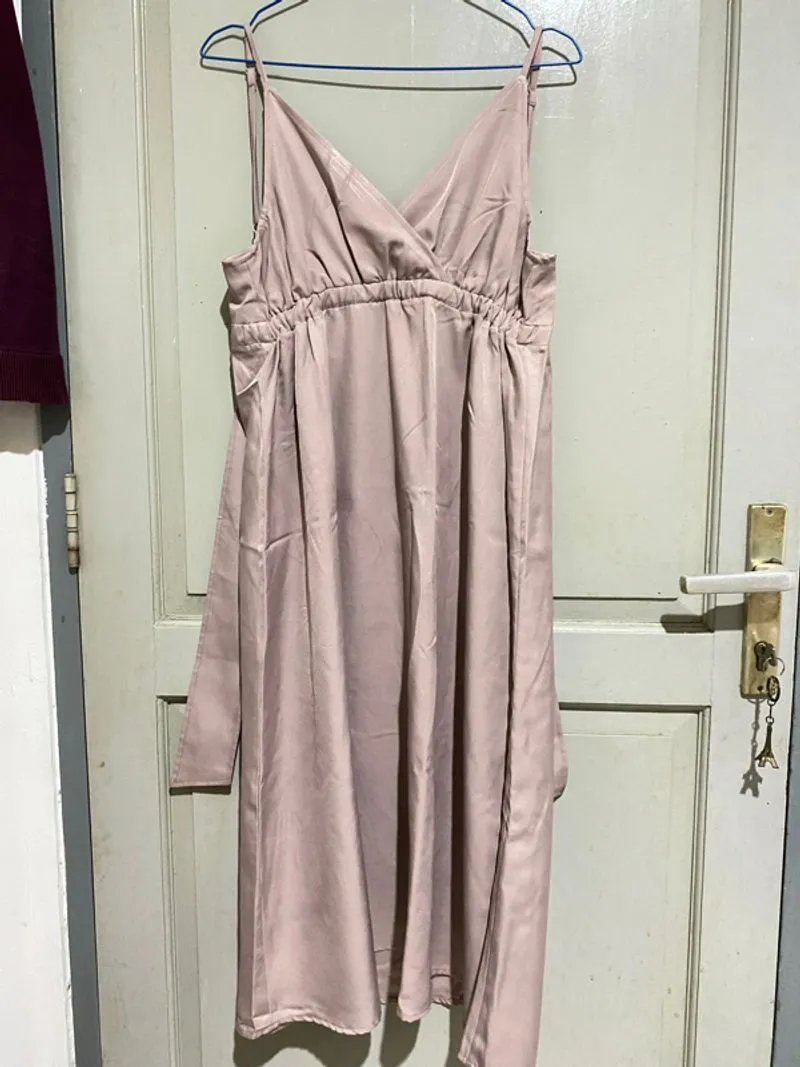 Dress satin, cocok untuk party photo 1