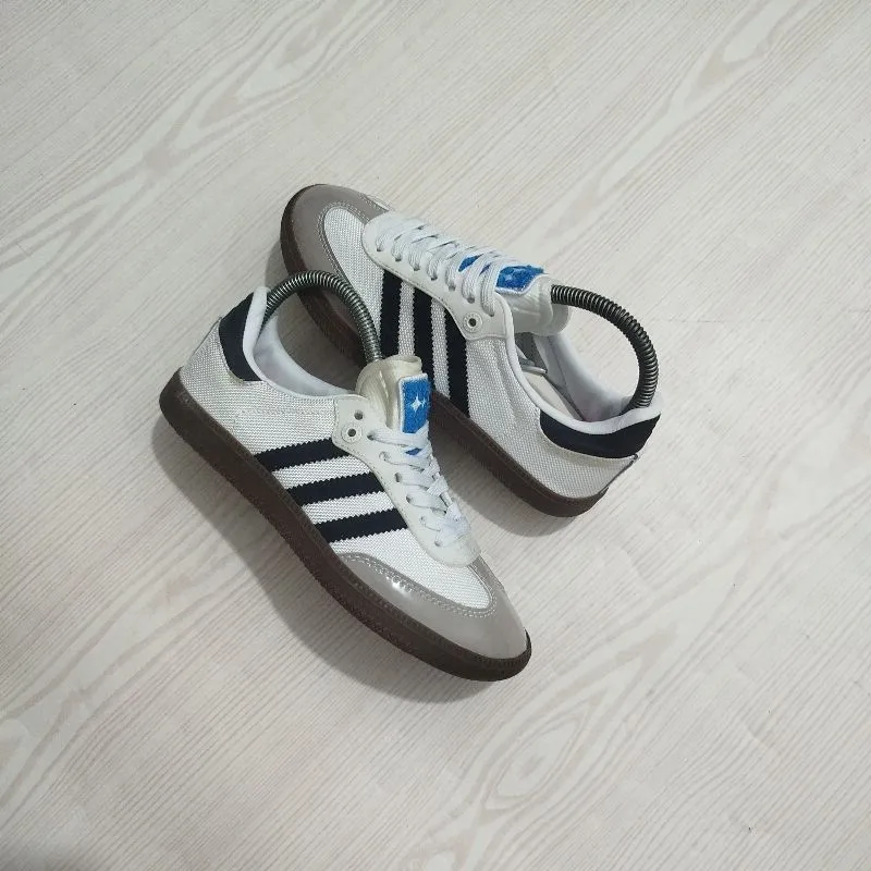 Adidas Samba photo 1