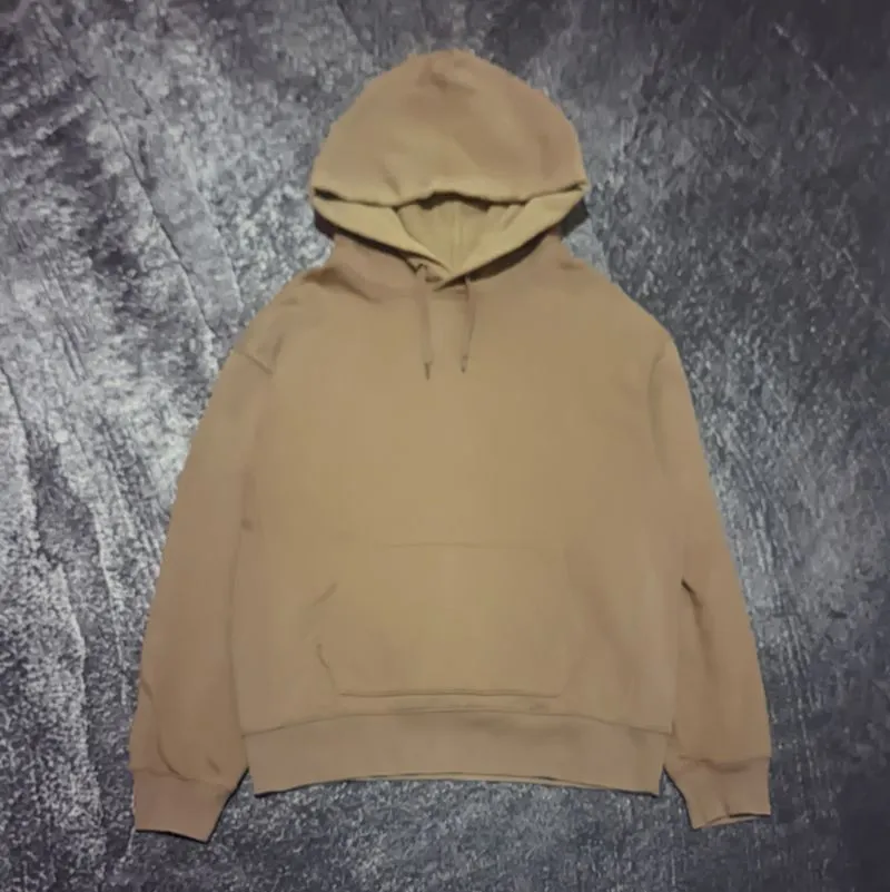 Uniqlo Streetwear Sportswear Hoody Pria brown photo 1