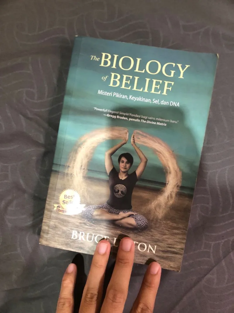 The biology of belief photo 1