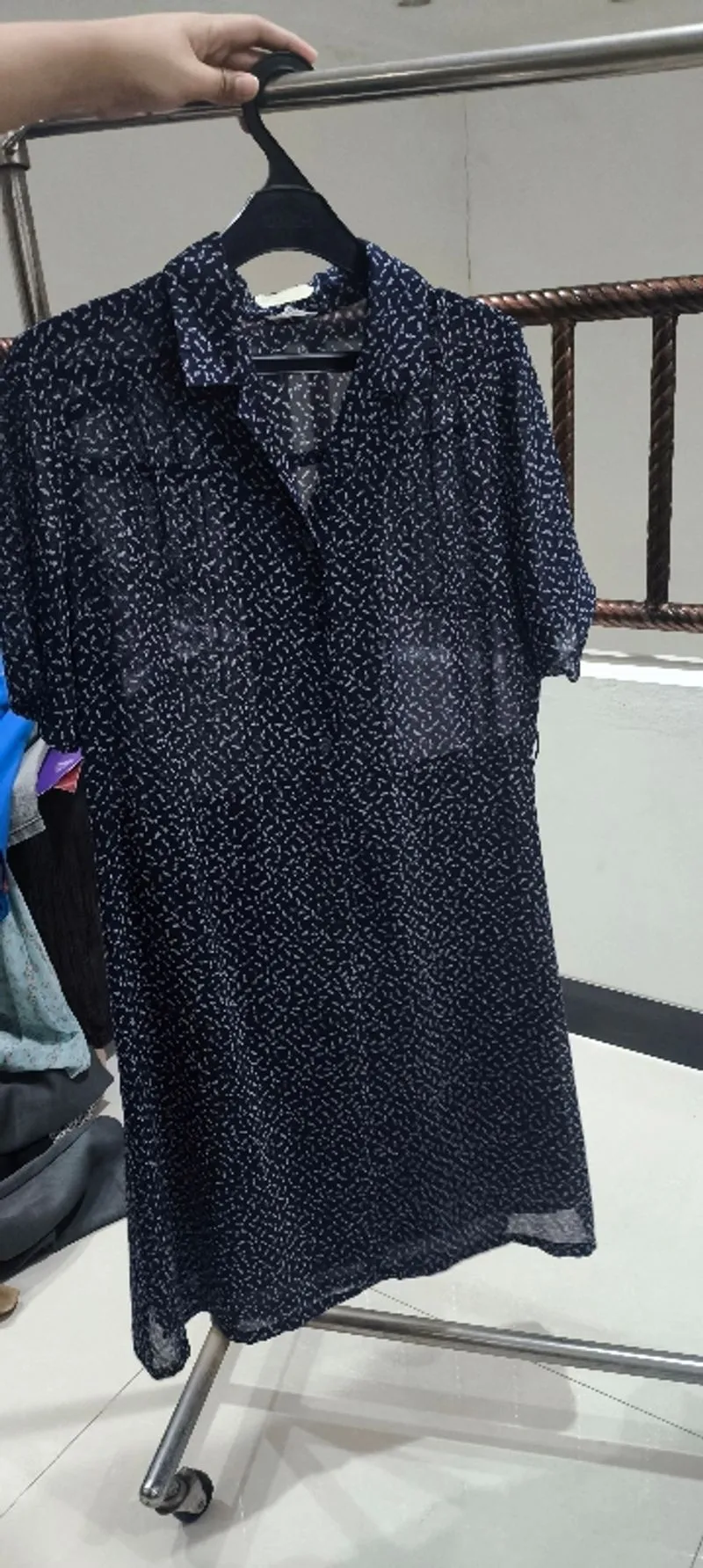 Drees pendek  photo 1