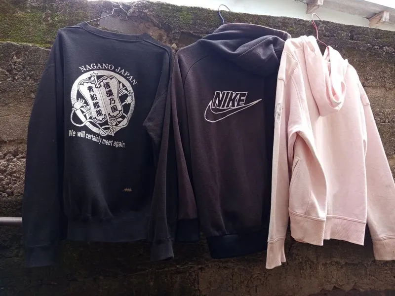 take all Hoodie sweater  photo 1