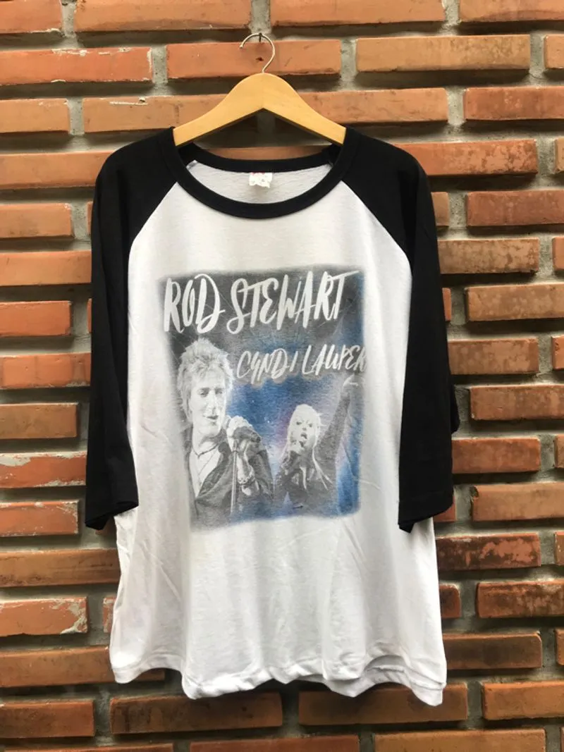 Tshirt Raglan Rod Stewart and Cyndi Lauper Tour 2018 photo 1