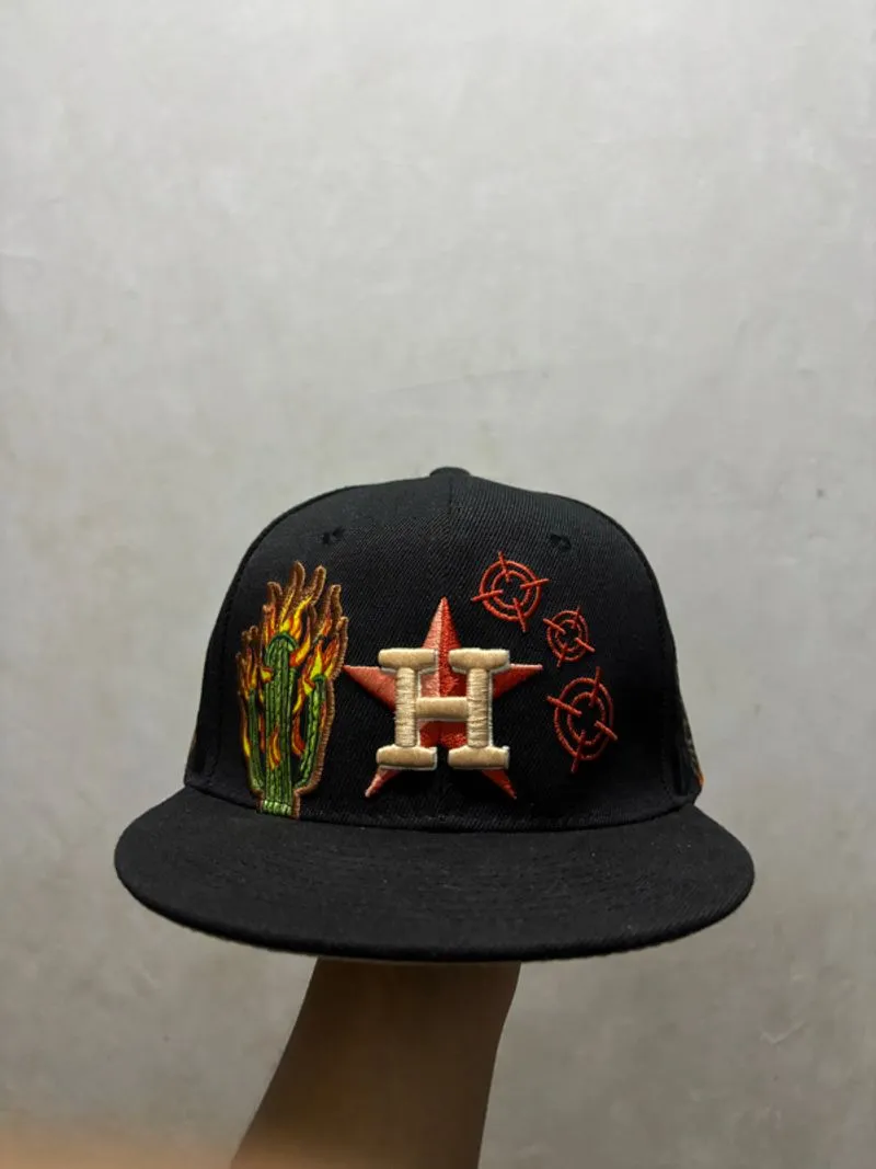 TOPI NEW ERA HUSTLE TOWN photo 1