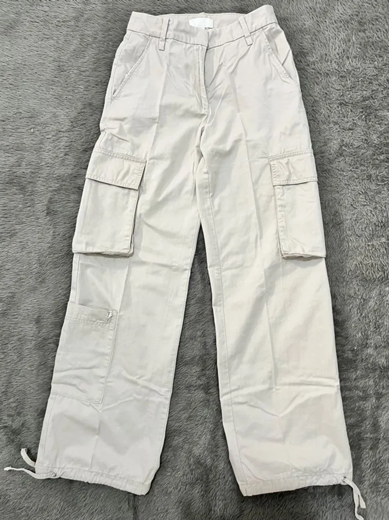 H&M Cargo pants photo 1