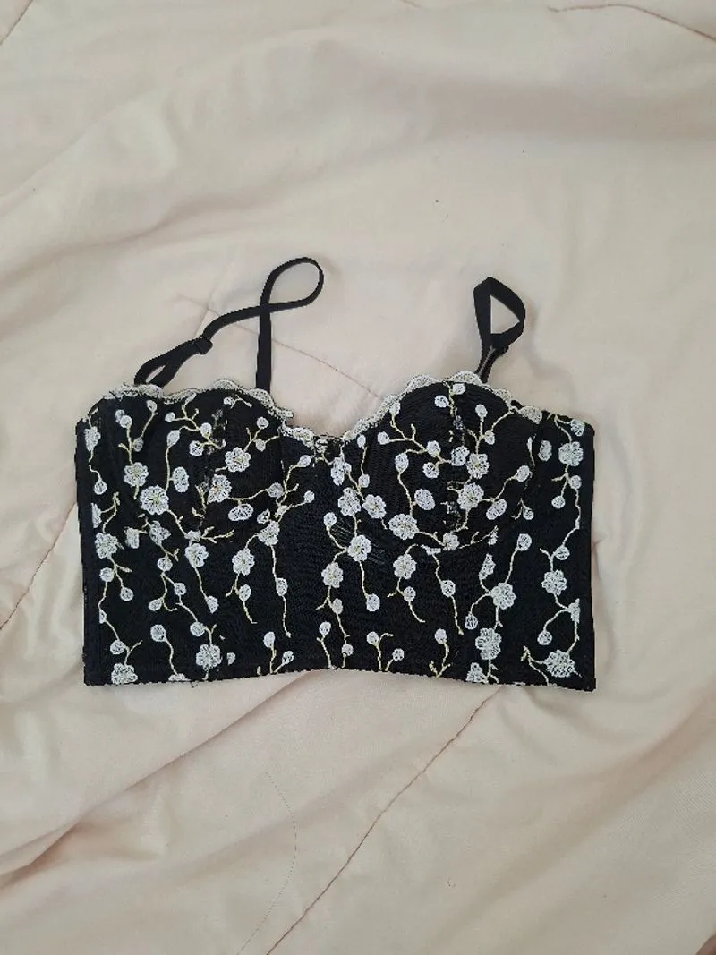 floral Embroidered crop bustier photo 1