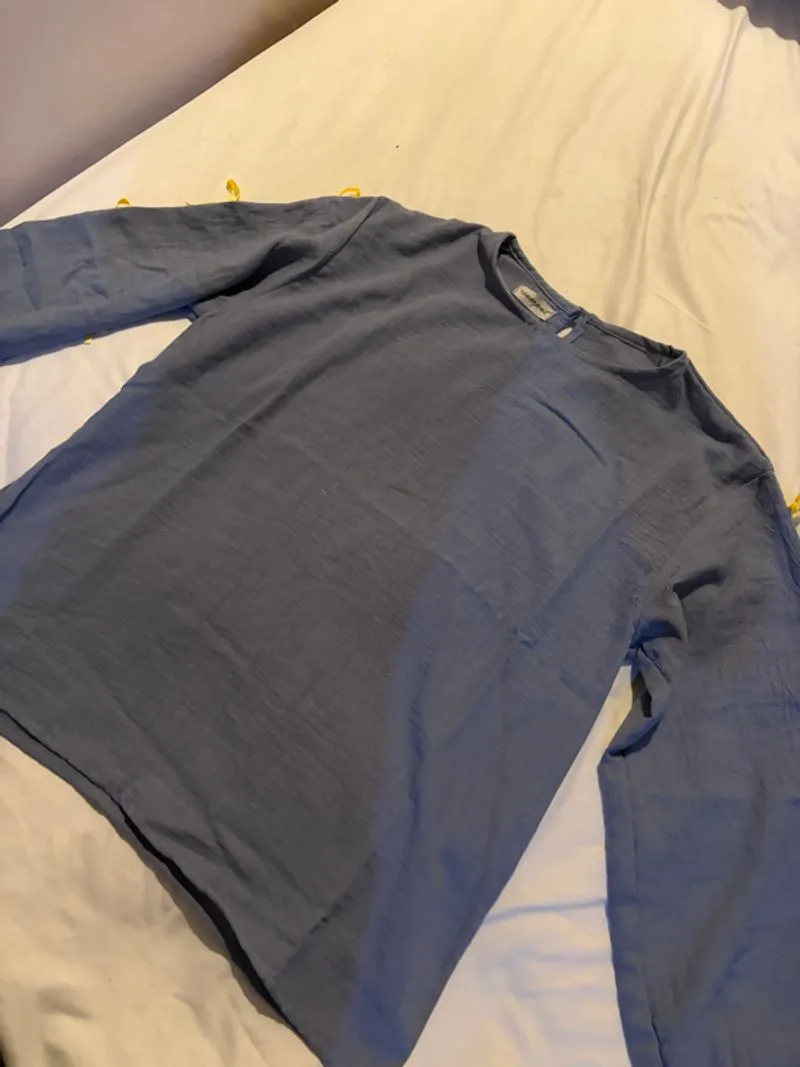 Local brand - Blue t shirt with ribbons detail on sleeve photo 1