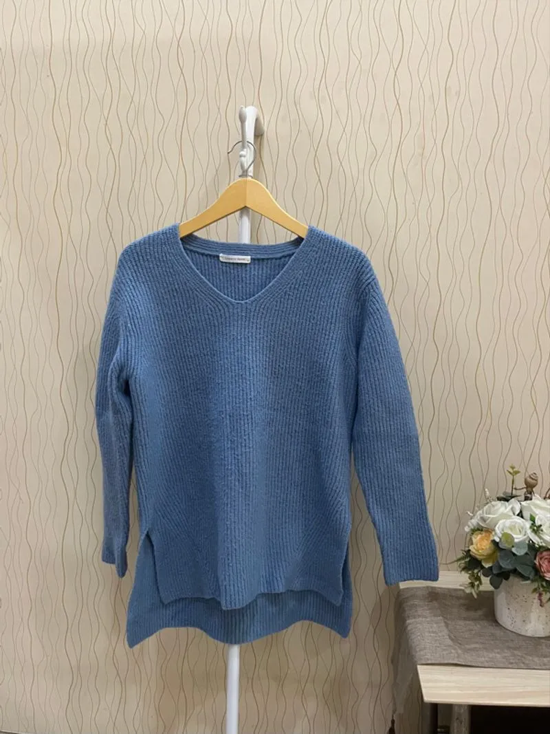 Lowrys Farm sweater musik dingin winter hangat photo 1