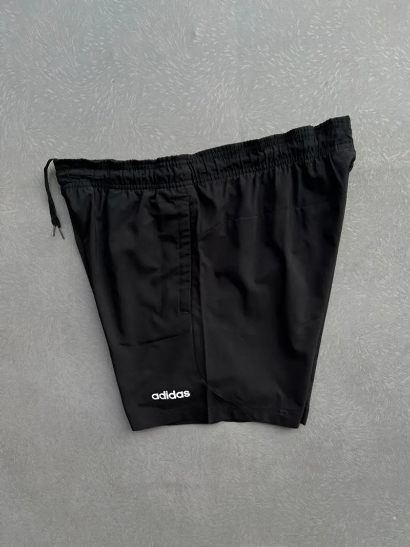 Adidas shortpants photo 1