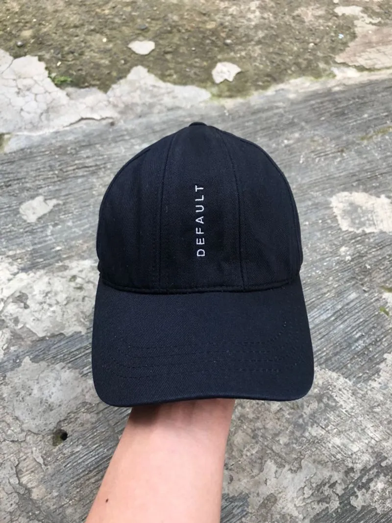 Topi DEFAULT photo 1