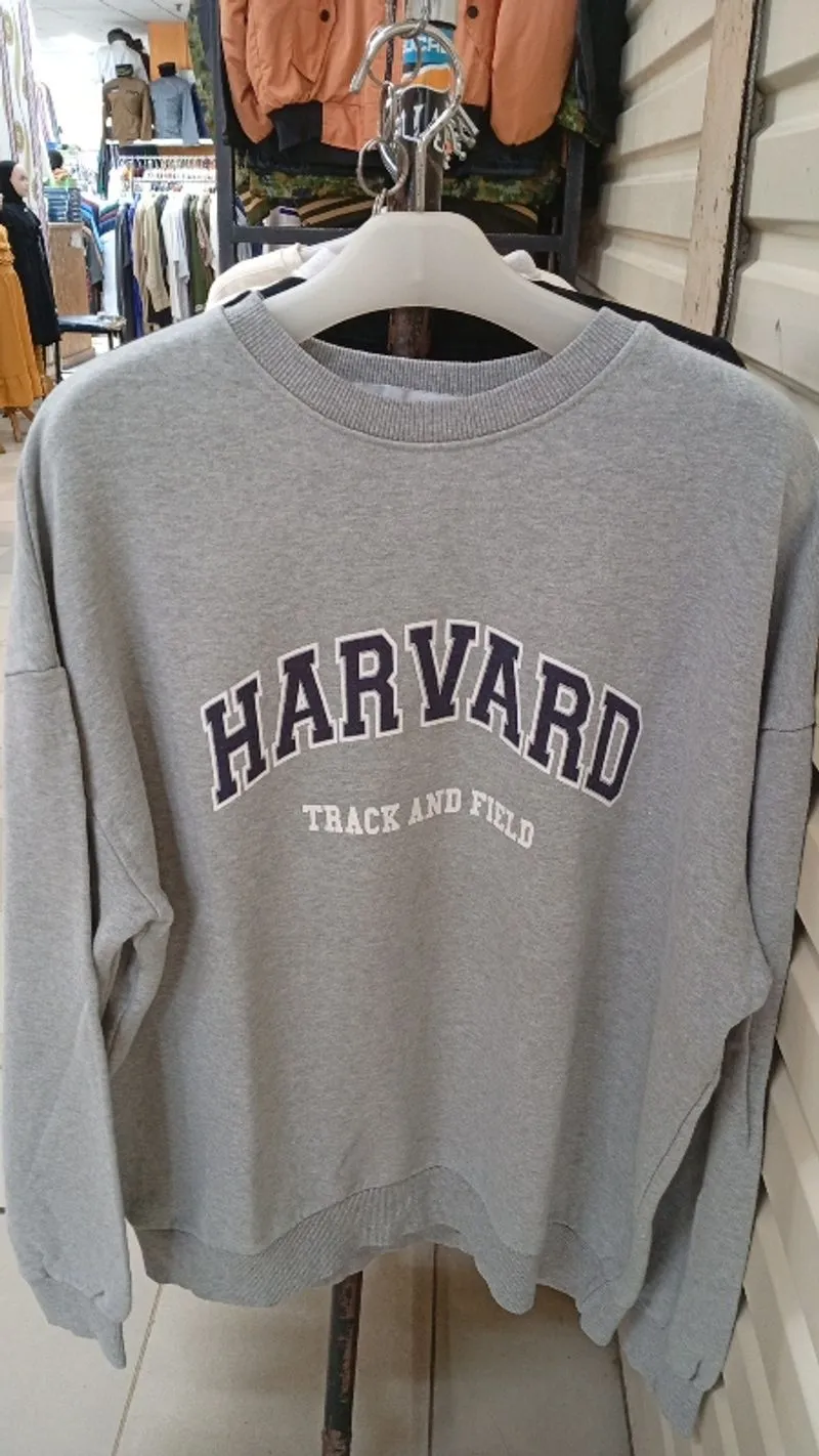 Crewneck abu harvard photo 1