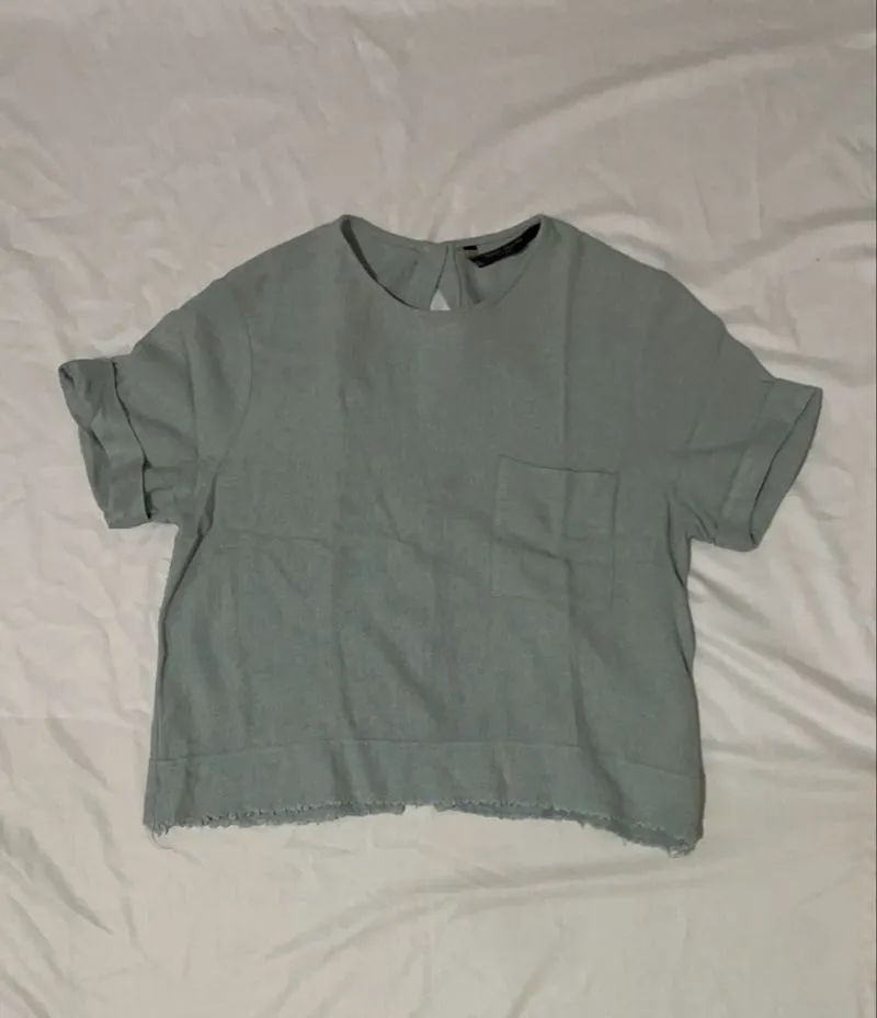 ZARA Trafaluc Linen Boxy Top Button Back photo 1