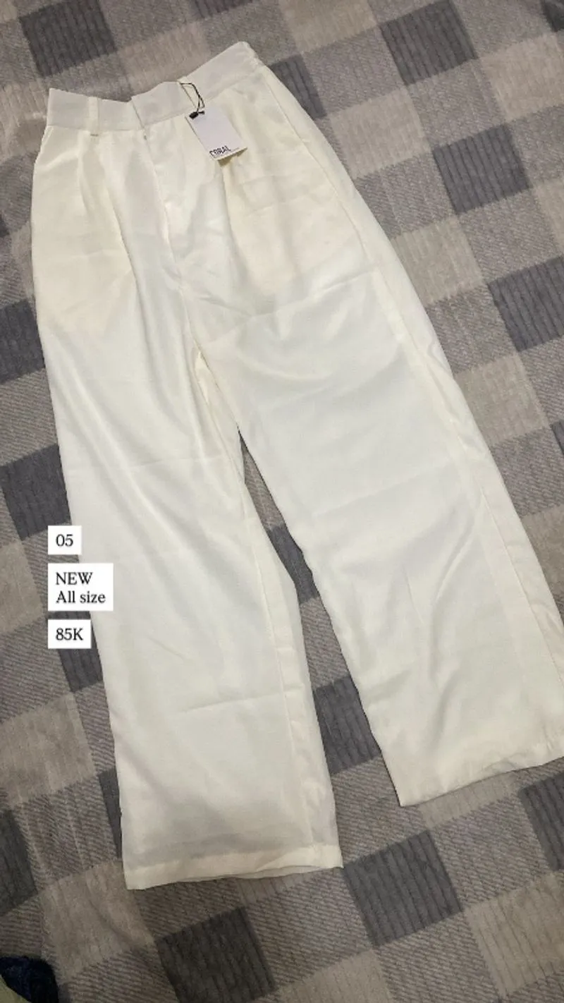 Broken White Cullot photo 1