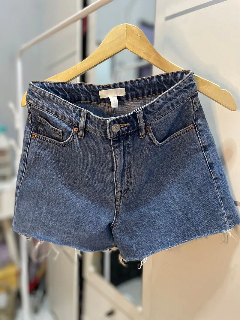 H&M Streetwear Casual Short Wanita blue photo 1
