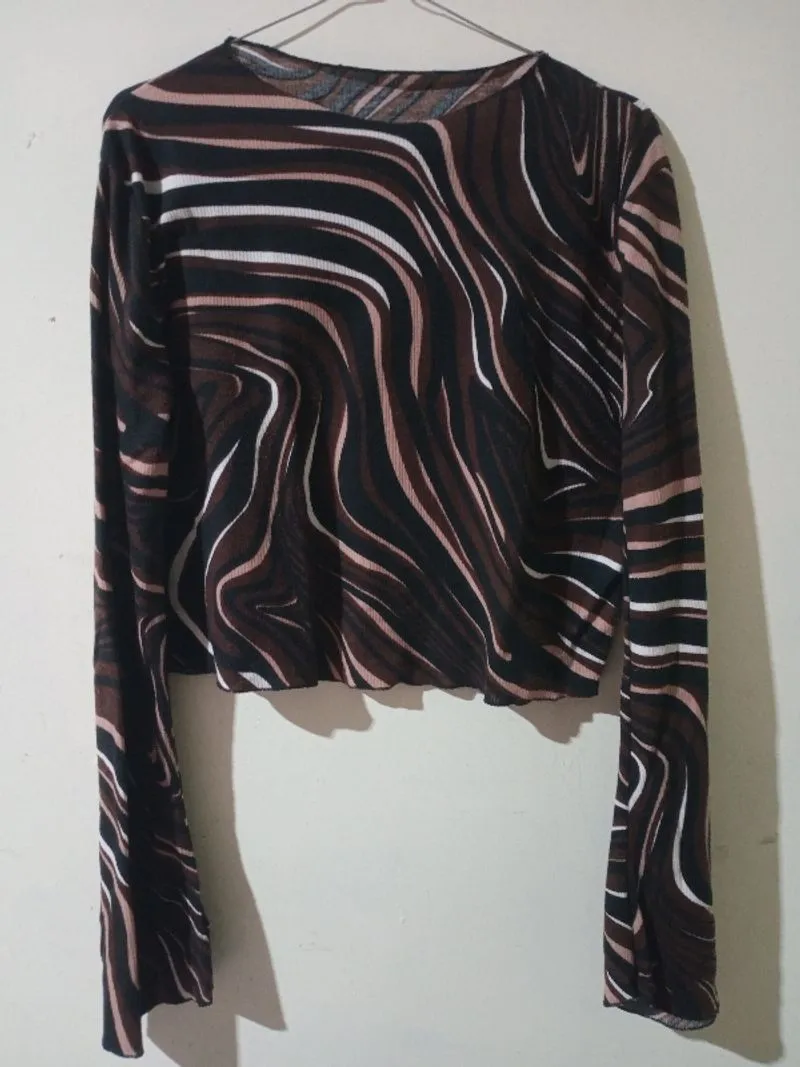 long sleeve photo 1