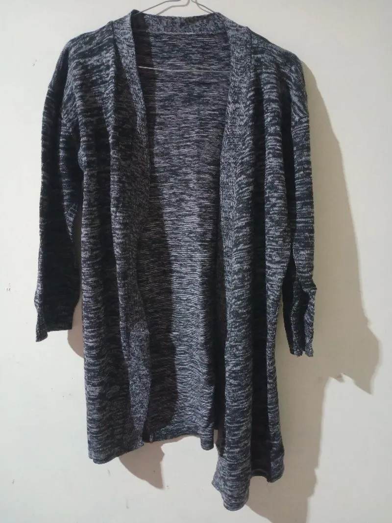 cardigan photo 1