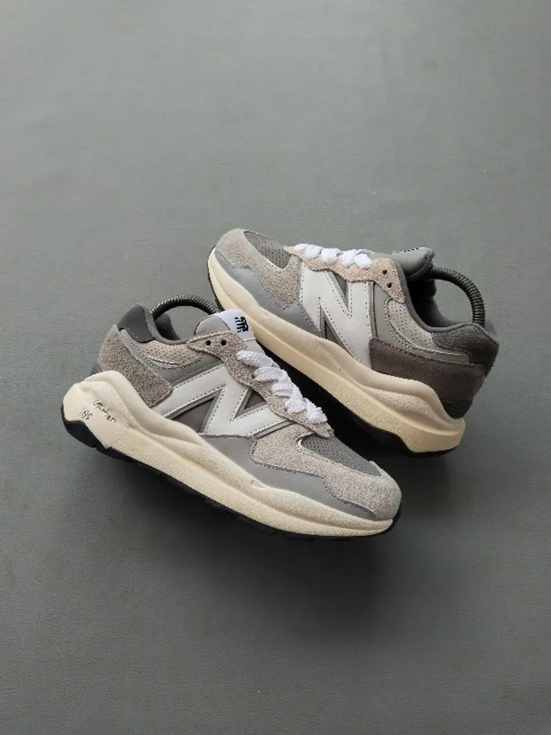 new balance 740 photo 1