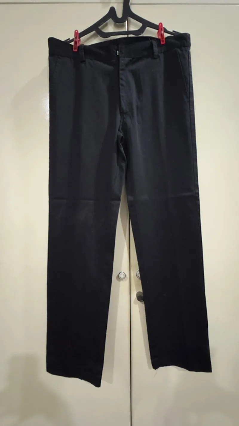 Celana Bahan Hitam photo 1