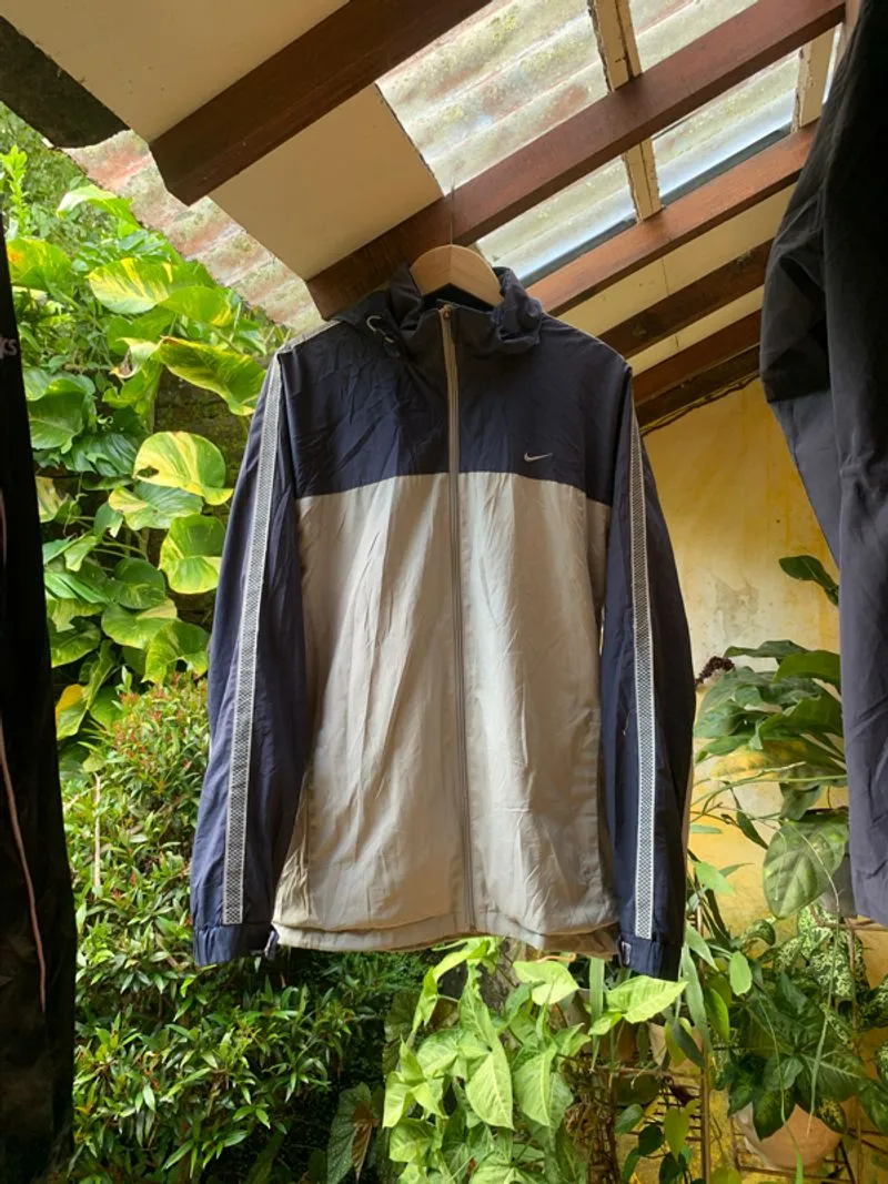 NIKE WINDBREAKER COLORBLOK Y2K JACKET PARASUT photo 1