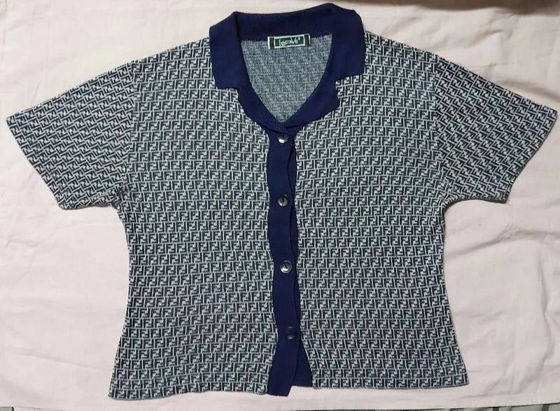 Kaos Polo Rajut / Knit Polo dengan kancing depan / Preloved photo 1