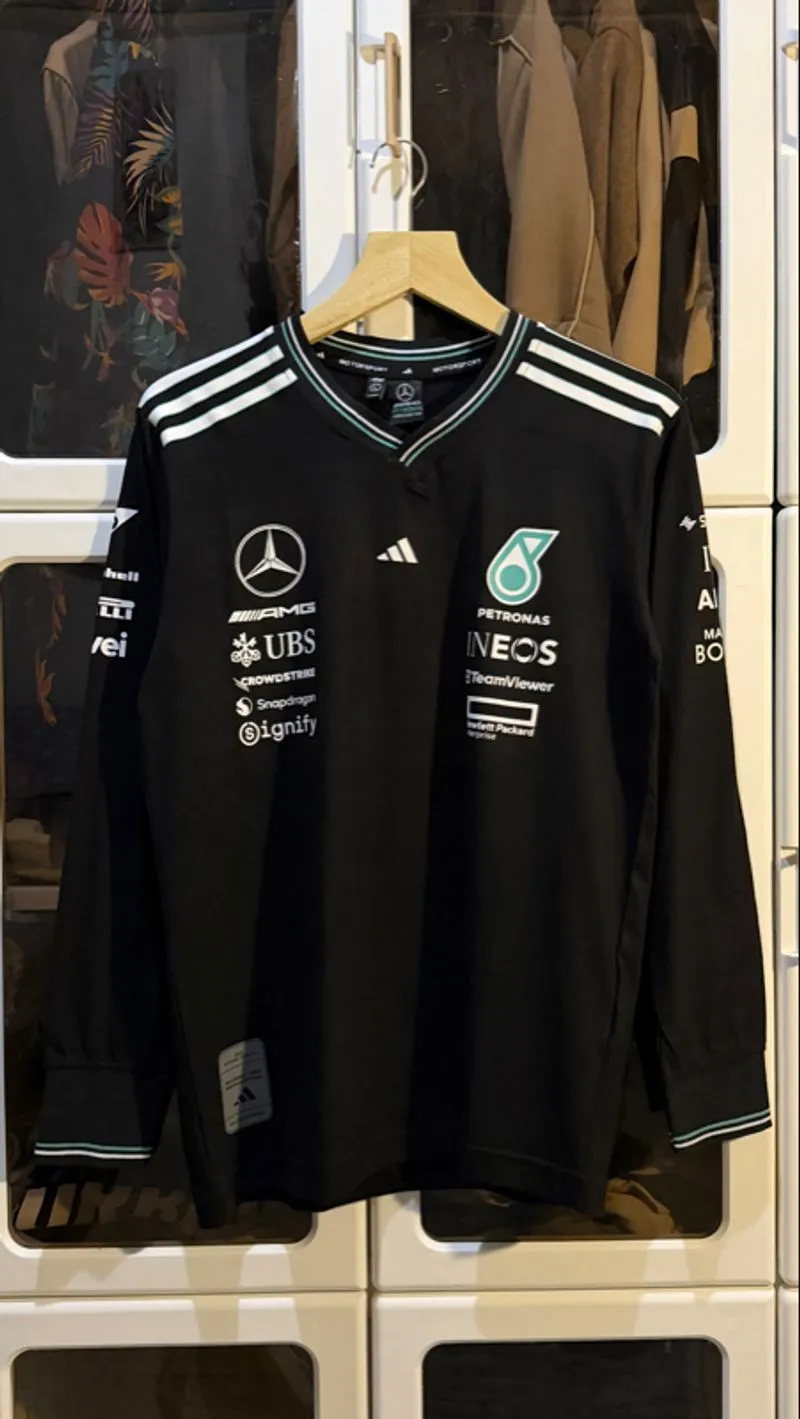 T shirt F1 Petronas Mercedes photo 1